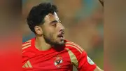 أحمد حسن يكشف حقيقة عودة أكرم توفيق للأهلي واللاعب ينتظر فسخ عقده