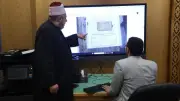 وكيل الأزهر يتابع امتحانات الثانوية الأزهرية من غرفة العمليات المركزية