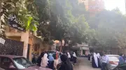 توافد طالبات الثانوية الأزهرية على اللجان لامتحان الكيمياء اليوم السبت