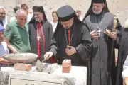 الأنبا إبراهيم إسحق يضع حجر الأساس لتجديد كنيسة مار جرجس بعزبة طنطاوي
