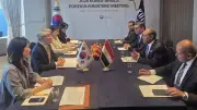 وزير الخارجية يبحث مع نائب رئيس الوكالة الكورية تعزيز التعاون الثنائي