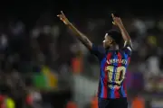 أنسو فاتي يقترب من الرحيل النهائي عن برشلونة في الميركاتو الصيفي