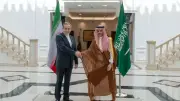اتصال هاتفي بين وزيري خارجية إيران والسعودية لبحث خفض التوتر
