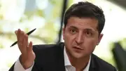 زيلينسكي يعلن استهداف أوكرانيا لمحطة سانت بطرسبرج النفطية الروسية