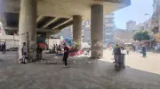 حملة مكبرة لإزالة الإشغالات بكوبري الساعة في الإسكندرية