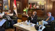 وزير الاستثمار يبحث خطة مشروع شبرامنت لتدوير المخلفات في لندن