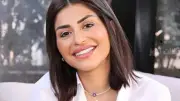 منة فضالي تشارك جمهورها لحظة صباحية هادئة مع حيوانها الأليف