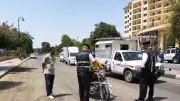 حملات مرورية مكثفة في أسوان لضبط الدراجات النارية والتوك توك المخالفة