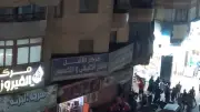 إخلاء برج سكني آيل للسقوط في الجيزة بعد ظهور تصدعات خطيرة