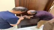 وزارة الصحة تغلق مركزاً طبياً وتضبط منتحلة صفة طبيب في الشيخ زايد