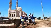 محافظ أسوان يتابع تطوير مسجد الطابية والمنطقة المحيطة