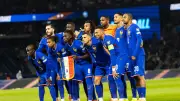 أزمة جديدة في منتخب فرنسا: مبابي وشرقي يرفضان استغلال صورهما في إعلان مراهنات