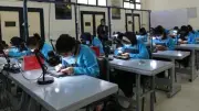 طلاب الدبلومات الفنية يؤدون امتحان الفيزياء واللغة الإنجليزية والدراسات
