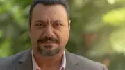 مراد مكرم يحذر من إبادة كلاب الشوارع: ستجلب الثعابين والفئران