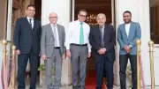 وزير الصحة يبحث مع السير مجدي يعقوب أحدث علاجات القلب بالخلايا الجذعية