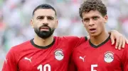لوفرين يهاجم سلوت بسبب محمد صلاح ويكشف حقيقة علاقتهما