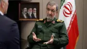 مستشار المرشد الإيراني: طهران ستتعامل مع المعتدين على لبنان بـ«لغة القوة»