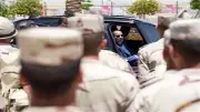 الرئيس السيسي يتفقد القيادة الاستراتيجية ويلتقي طلاب الأكاديمية العسكرية