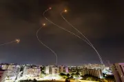 جيش الاحتلال الإسرائيلي يعلن استعداده لهجوم محتمل ورصد صواريخ إيرانية تجاه الشمال