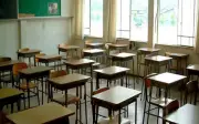 إسرائيل تعلق الدراسة غداً بعد قصف إيراني بصواريخ باليستية