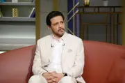 حمزة العيلي: تركت المحاماة من أجل الفن وعملت في الإعلانات قبل الشهرة