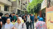 طلاب الإعدادية بالجيزة يؤدون امتحاني العلوم والتربية الفنية اليوم