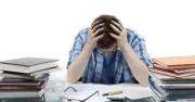 أضرار صحية تهددك بسبب الإفراط في الكافيين خلال الامتحانات