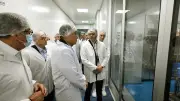 مدبولي: زياراتنا للصروح الصناعية الدوائية تهدف لدعم نمو القطاع