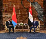 مراسم استقبال رسمية.. الرئيس السيسي يستقبل نظيره الإريتري في قصر الاتحادية