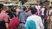 طعنة غادرة أمام مستشفى أوسيم.. شاب يصارع الموت والشرطة تكثف جهودها