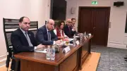 وزير الطيران يشارك في اجتماع لجنة السياحة والنواب لدعم شركات الطيران الخاصة