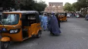 مظاهرة ضد ملابس النساء في أفغانستان تنتهي بقتلى وجرحى برصاص طالبان