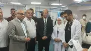 رئيس جامعة بني سويف يتفقد قسم طوارئ الأطفال في زيارة مفاجئة للمستشفى الجامعي