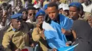حكم إنجليزي سابق يطالب الفيفا بتعويض الحكم الصومالي عمر أرتان