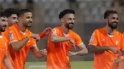 الزمالك ينتظر حل أزمة القيد لضم أحمد عبد القادر