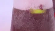 طريقة عمل آيس تي بالعنب في المنزل بمكونات بسيطة