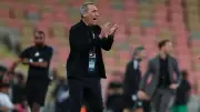 دونيس يستقر على حارس السعودية أمام أوروجواي في كأس العالم