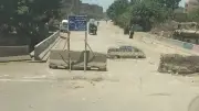 إغلاق طريق طوخ - شبين القناطر أمام النقل الثقيل وتحويل المرور لطرق بديلة