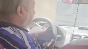 مشادة بين سيدة وسائق تطبيق نقل ذكي بسبب الأجرة تثير الجدل
