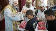 الأنبا فيلوباتير يرسم خمسة شمامسة جدد في إيبارشية أبوقرقاص