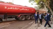محافظ القاهرة يتابع إطفاء حريق مخزن خشب و5 عقارات في عزبة خير الله دون إصابات