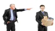 حالات تستوجب فصل العامل فوراً في قانون العمل.. احذر الوقوع فيها