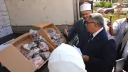 محافظ الدقهلية يشهد استلام 4 أطنان من لحوم صكوك الأضاحي لتوزيعها على الأسر الأولى بالرعاية