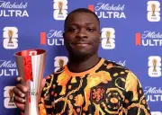 الهولندي براين بروبي يحصد جائزة أفضل لاعب في مباراة تونس بالمونديال