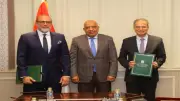 وزير الكهرباء يوقع بروتوكولاً لتحويل عدادات اتصالات مصر إلى ذكية