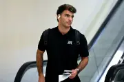 منتخب مصر يحتفل بأحمد مصطفى زيزو بعد تألقه بكأس العالم 2026