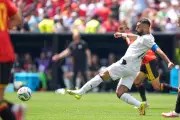 استقبال حافل للاعبي المنتخب عقب مواجهة بلجيكا فيديو