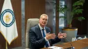 وزير البترول يبحث مع شركة FMC القبرصية استئناف أنشطتها في البحث عن الذهب
