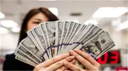 تراجع سعر الدولار مقابل الجنيه المصري في البنوك اليوم الاثنين 15 يونيو 2026