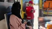 الهلال الأحمر يستقبل الدفعة 51 من المصابين الفلسطينيين بمعبر رفح